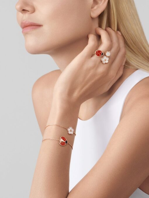 Lucky Spring Between the Finger ring - Image 2