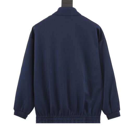 SUIT - Image 2