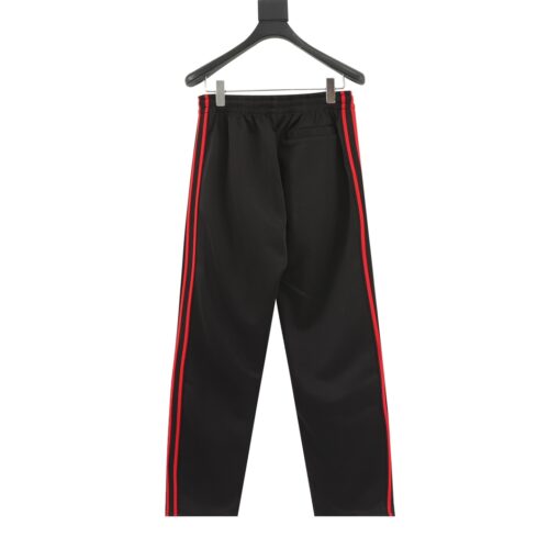 SUIT - Image 4