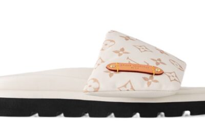 LV Pool Pillow Comfort Beige