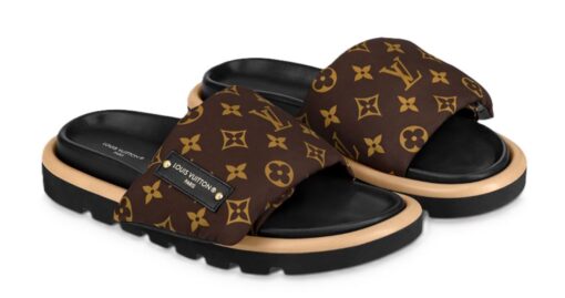 LV Pool Pillow Comfort Monogram - Image 2