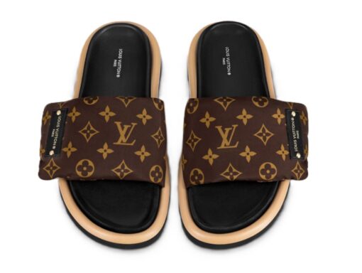 LV Pool Pillow Comfort Monogram - Image 3
