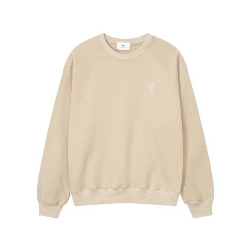 Round neck sweater