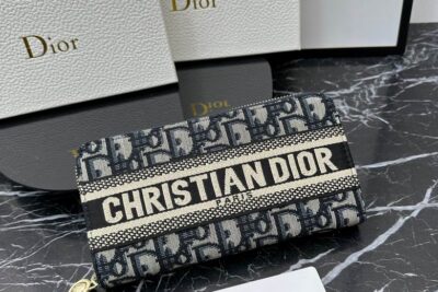 Dior Wallet