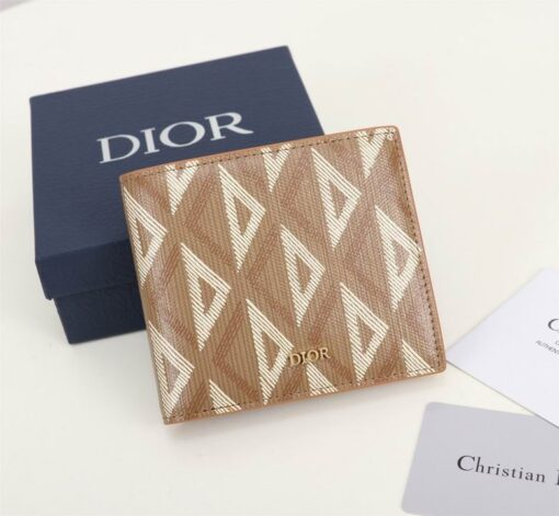 DIOR - Image 2