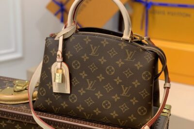 LV Tote Bag