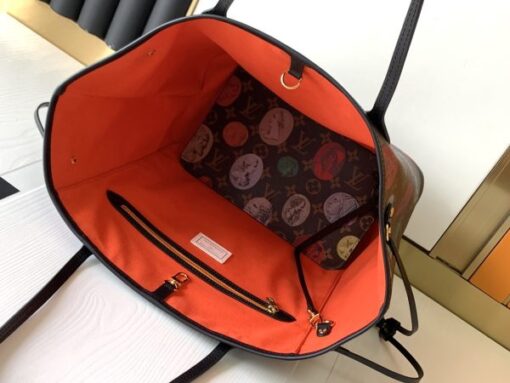 LV Tote Bag - Image 3