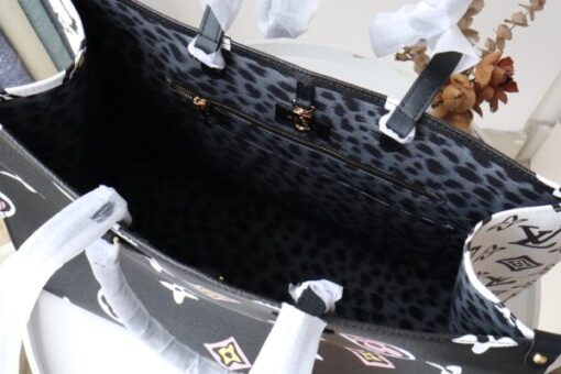 LV Tote Bag - Image 3