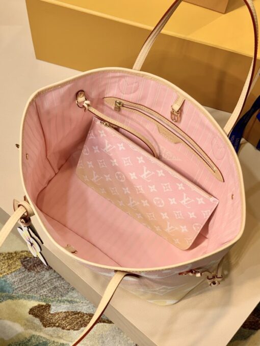 LV Tote Bag - Image 3