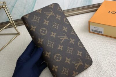 LV Wallet