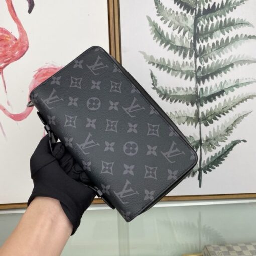 LV Wallet - Image 4