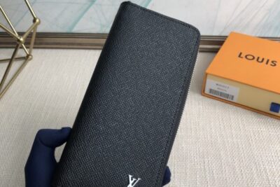 LV Wallet