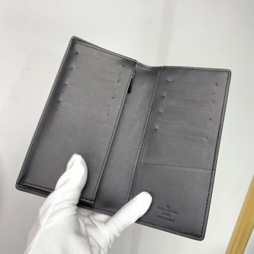 LV Wallet - Image 4