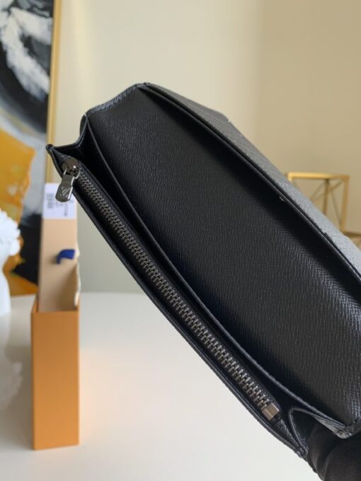 LV Wallet - Image 3