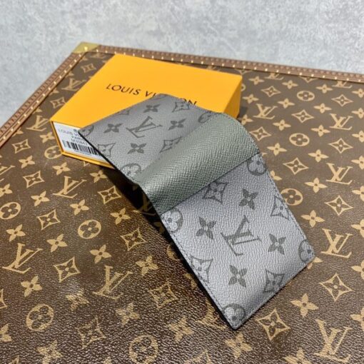 LV Wallet - Image 2