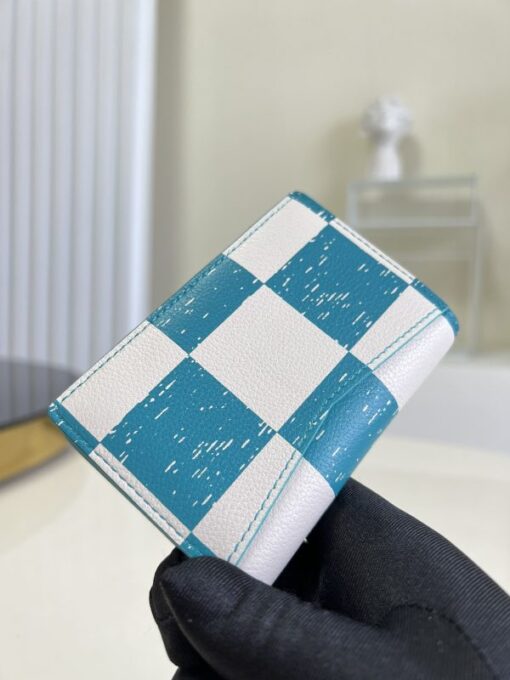 LV Wallet - Image 2