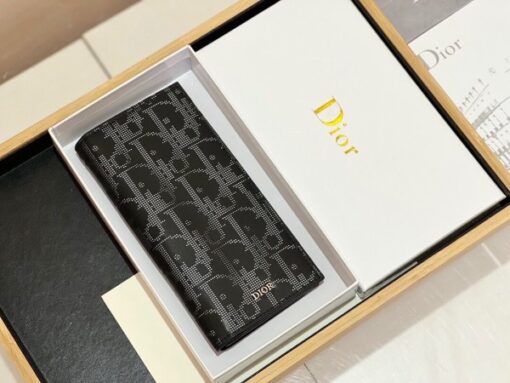 Dior Wallet