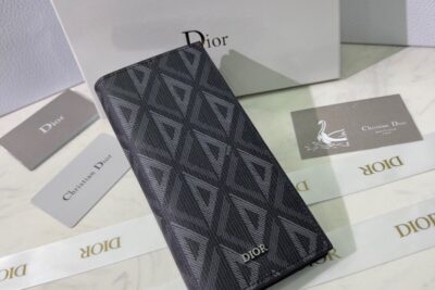 Dior Wallet