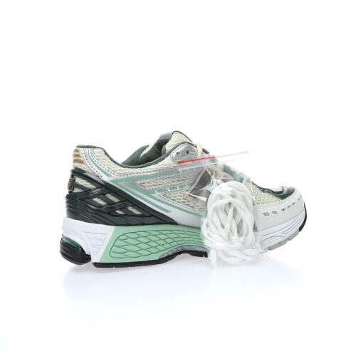 New Balance M1906R - Image 5