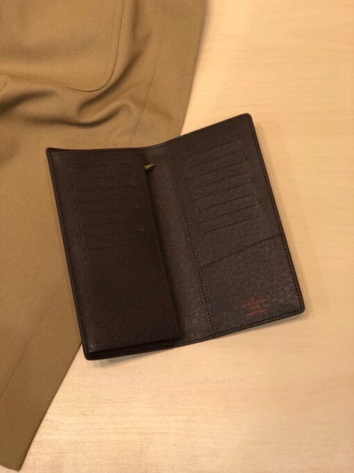 LV Wallet - Image 4