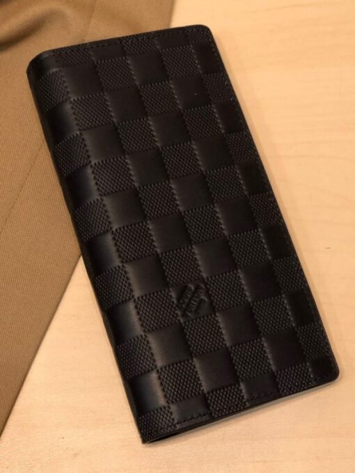 LV Wallet - Image 4