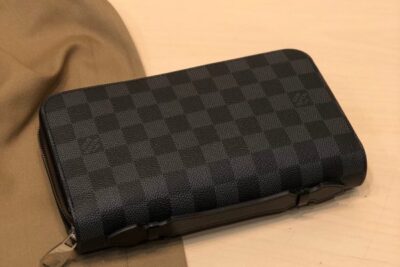 LV Wallet