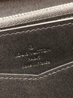 LV Wallet - Image 4