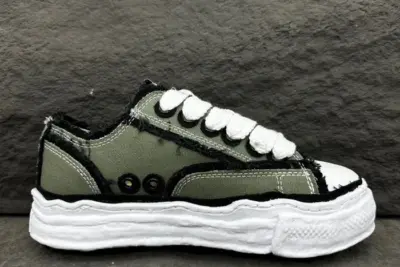 Aison Mihara Yasuhiro