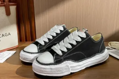 Aison Mihara Yasuhiro