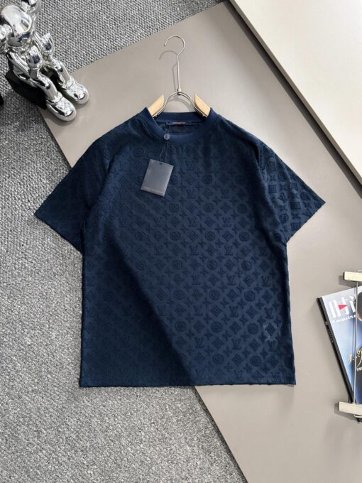 LV Suit - Image 2