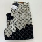 LV Jeans - Image 4