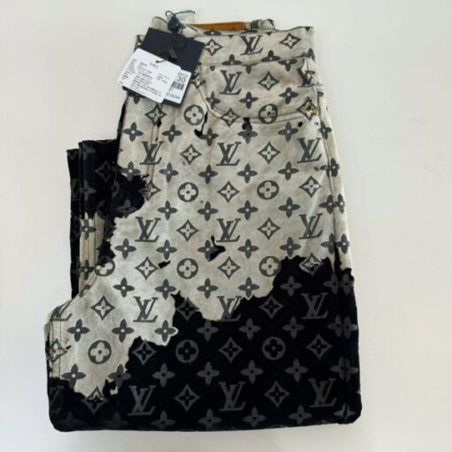 LV Jeans - Image 4