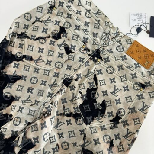 LV Jeans - Image 5