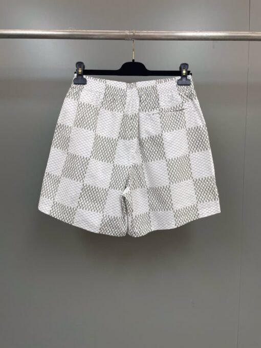 LV Short - Image 2