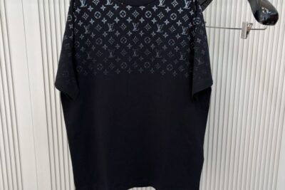 LV T-Shirt