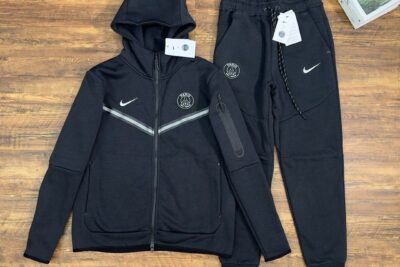 Nike Tech Fleece Black