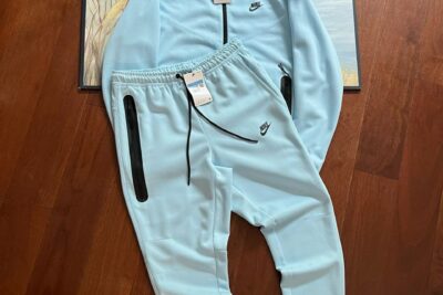 Nike Tech Fleece Baby Blue