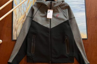 Nike Tech Fleece Hoodie Black & Grey