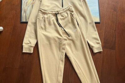 Nike Sportswear Solo Tracksuit Beige