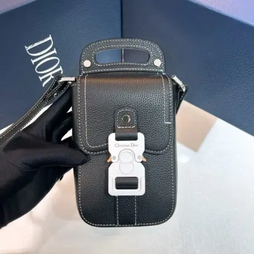 Dior Saddle Vertical Pouch With Strap Black