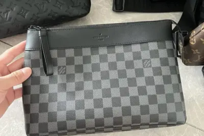 LV Pochette Voyage Souple Indigo Blue