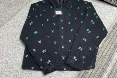 LV Blason Gradient Embroidered Denim Coach Shirt