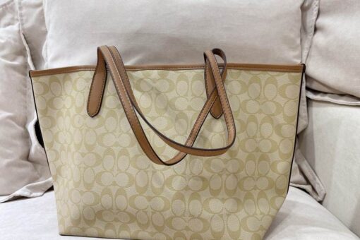 Coach City Tote Bag White C Logo
