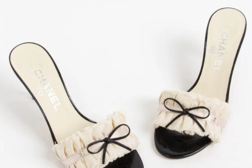 Chanel CC Ruffled Bow Heels White
