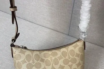 Coach Armpit Bag Golden