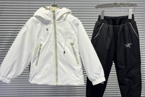 Arcteryx Jacket & Pants Set White Black
