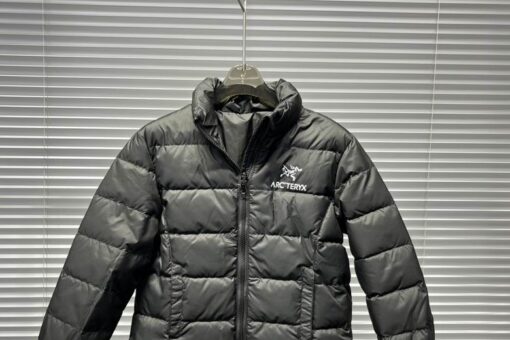 Atcteryx Waterproof Hooded Baby Jacket Black