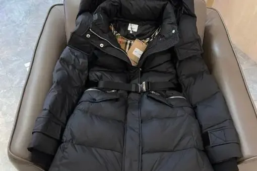 Burberry New Down Jacket M-2 Black