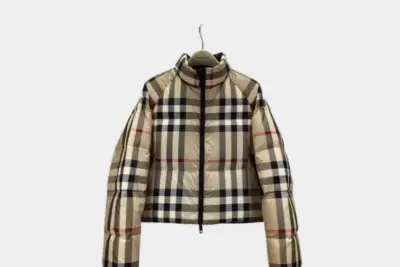 Burberry Check Cropped Puffer Jacket Beige/White