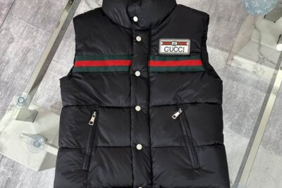 Gucci Logo-Patch Panelled Padded Gilet